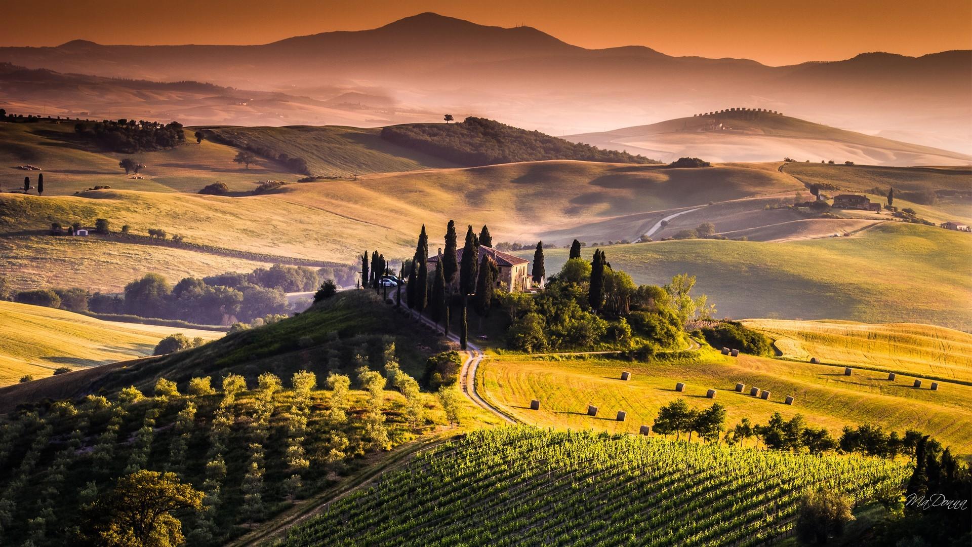 Tuscan Countryside Wallpapers