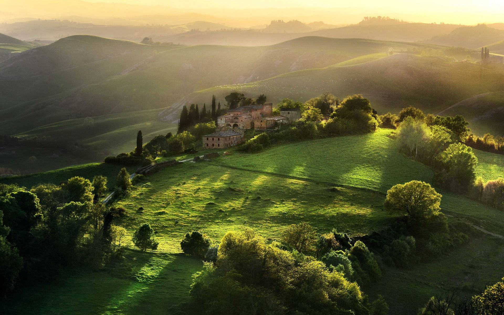 Tuscan Countryside Wallpapers