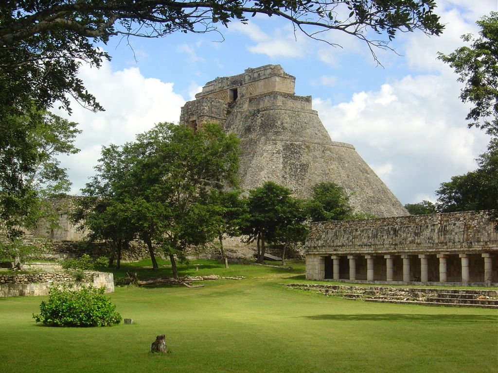 Uxmal Wallpapers