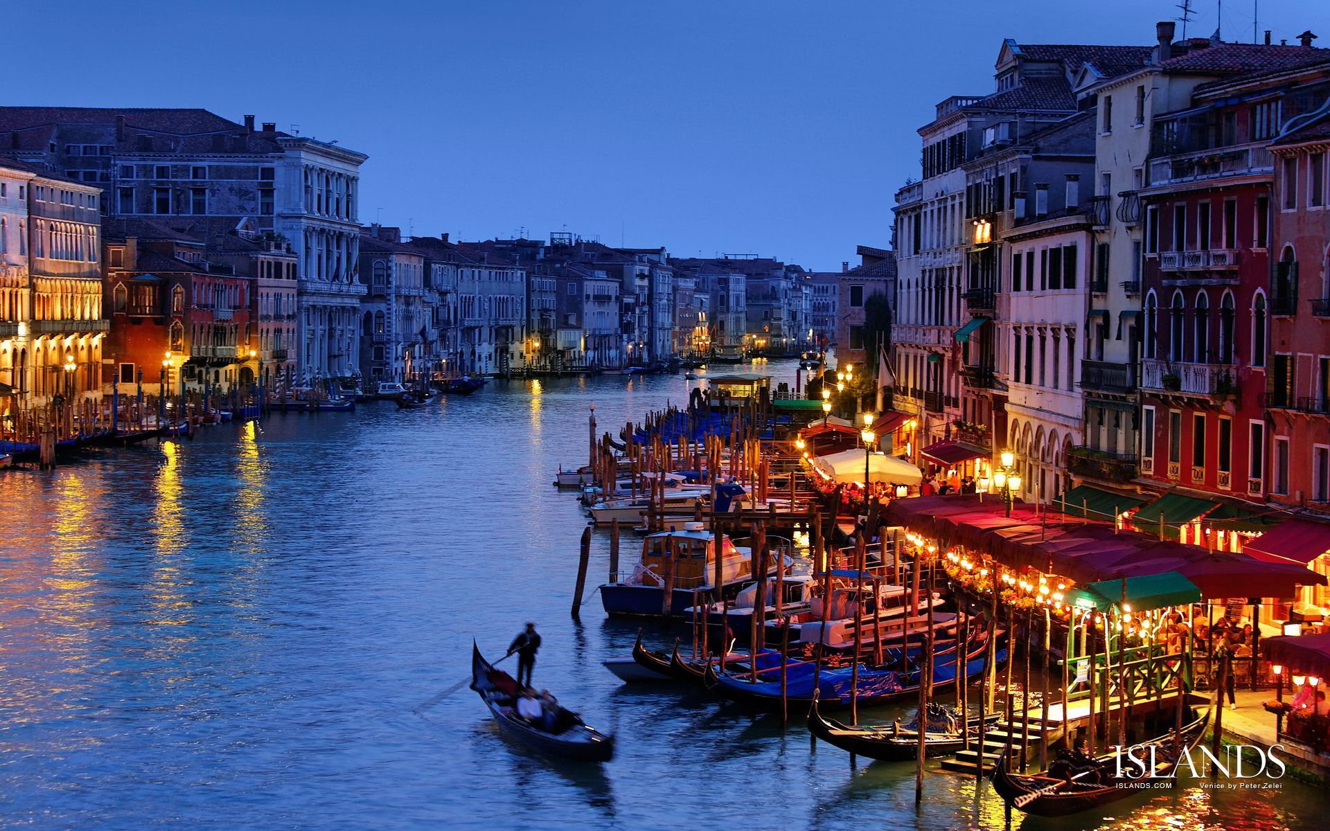 Venice City Boats Wallpapers