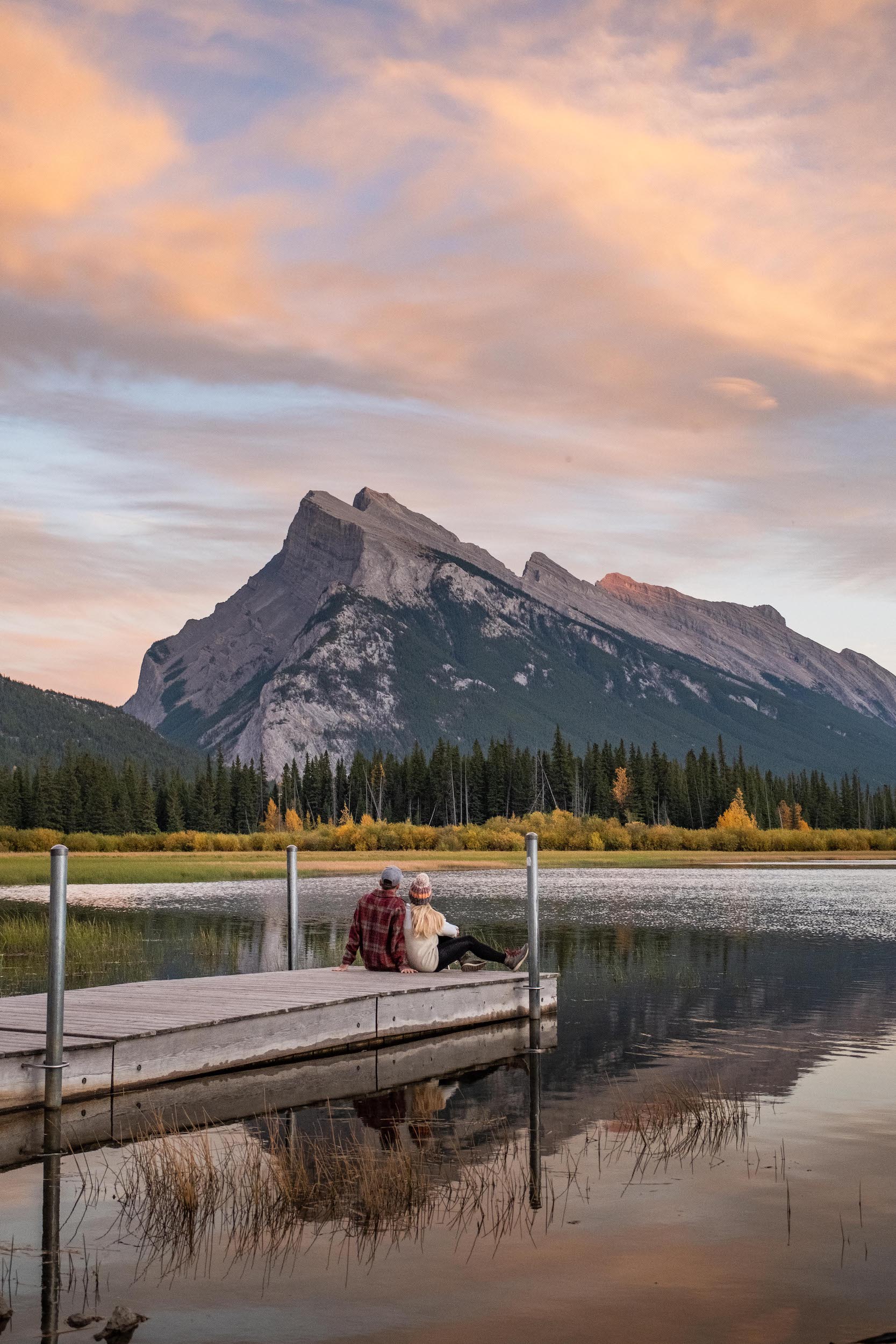 Vermillion Lakes Mount Rundle In Banff National Park Wallpapers