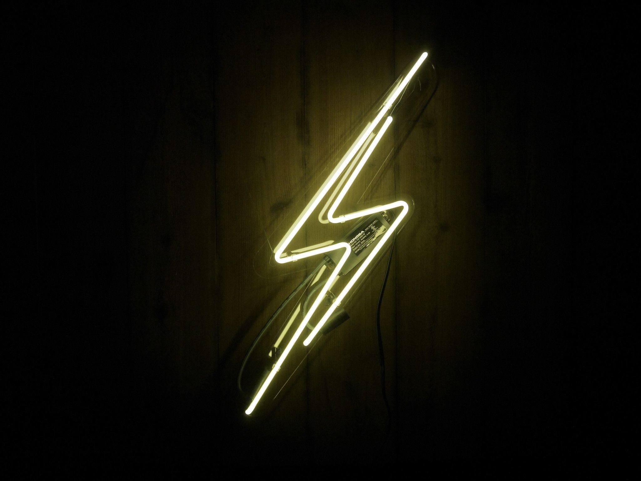 Neon Lightning Wallpapers