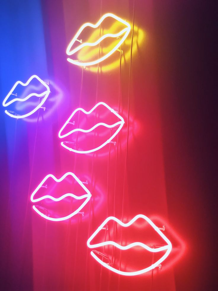 Neon Lips Wallpapers