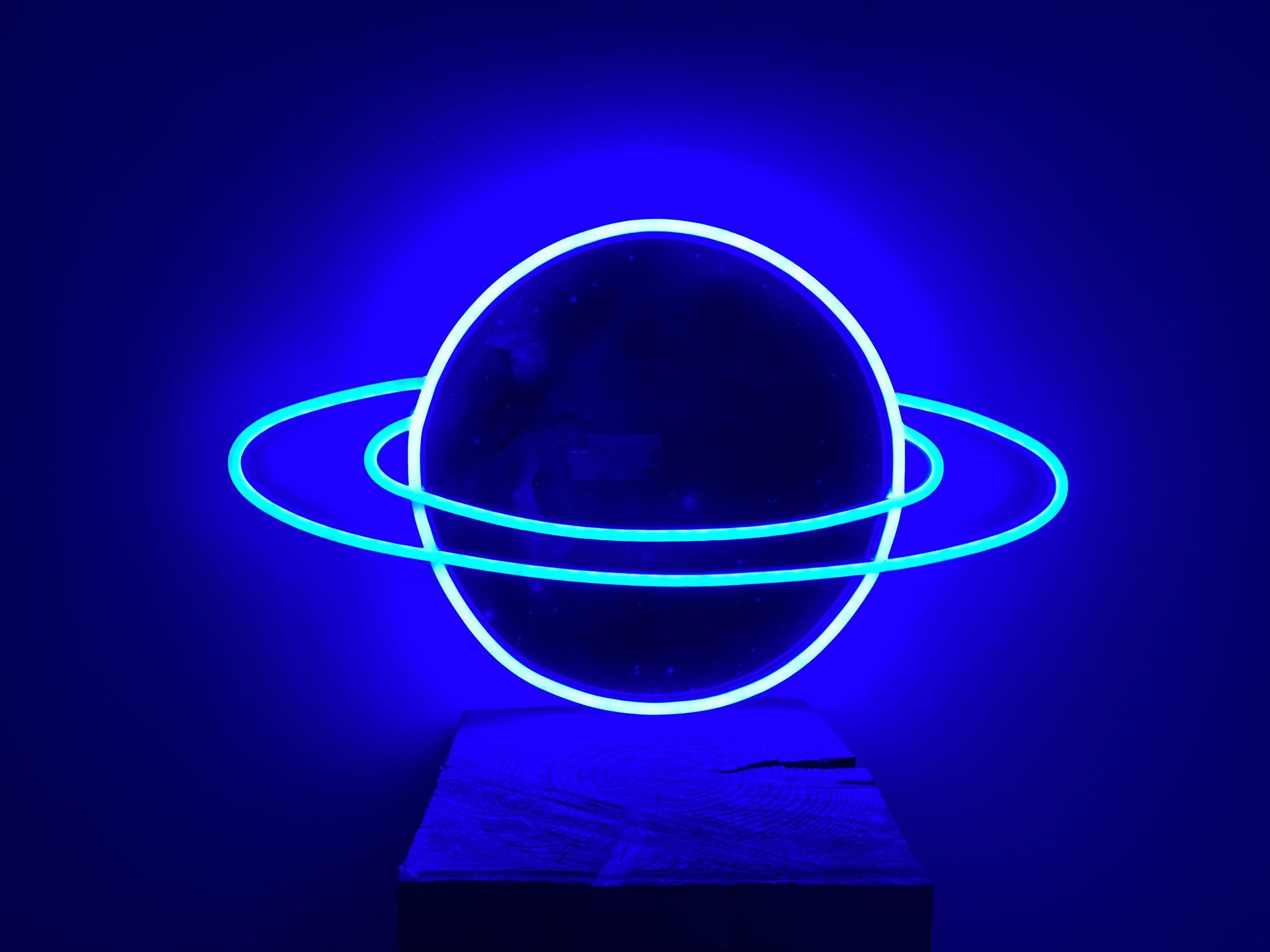 Neon Planet Aesthetic Wallpapers