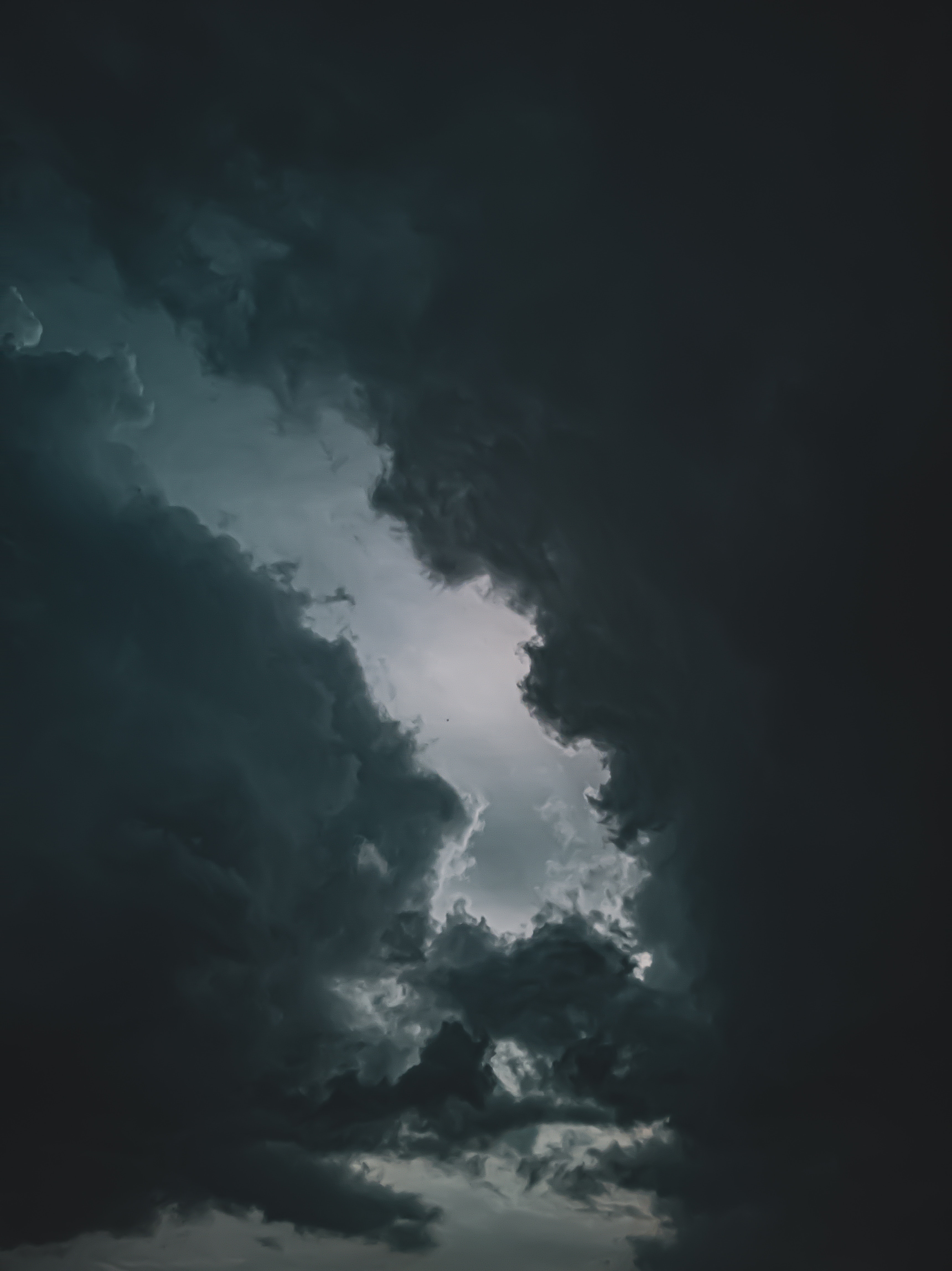 Night Clouds Wallpapers