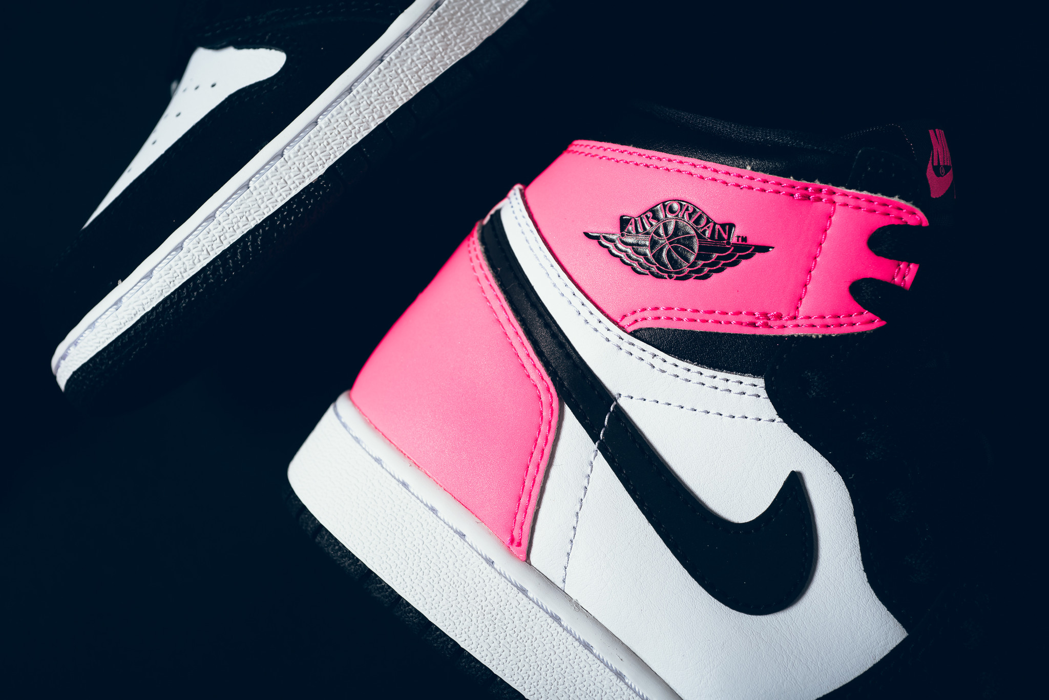 Pink Jordan Logo Wallpapers