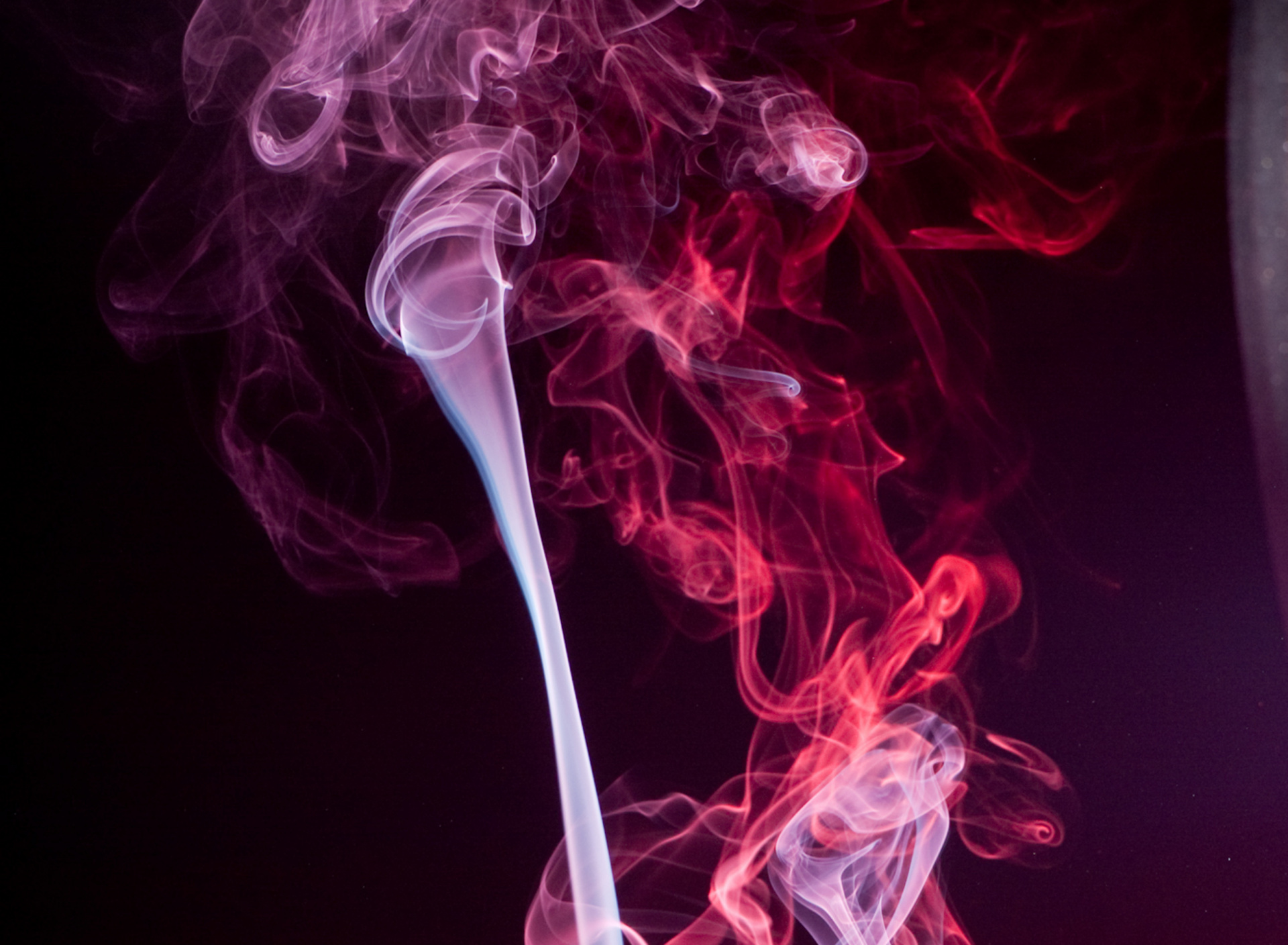 Pink Smoke Wallpapers