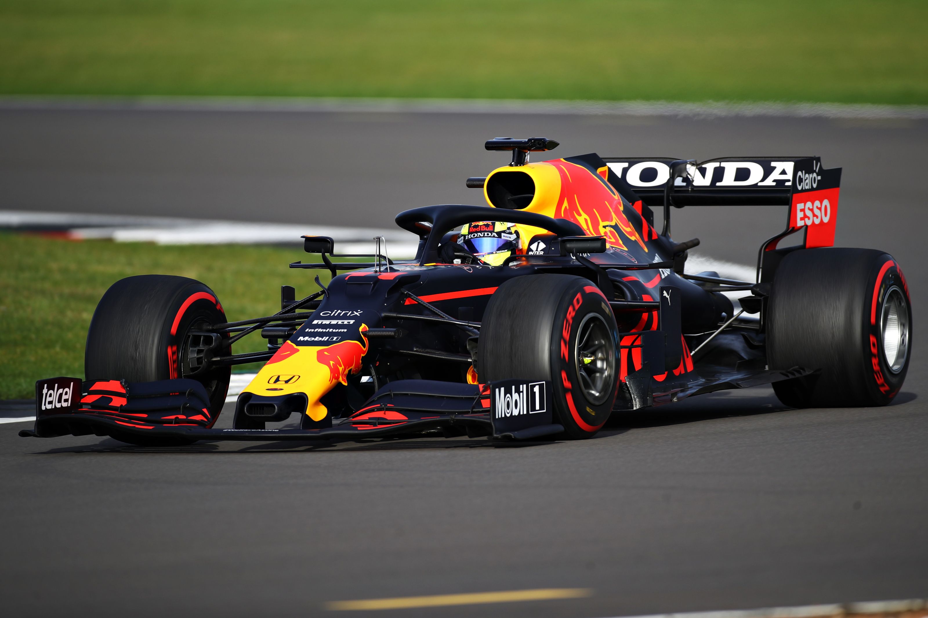 Red Bull F1 Car Wallpapers