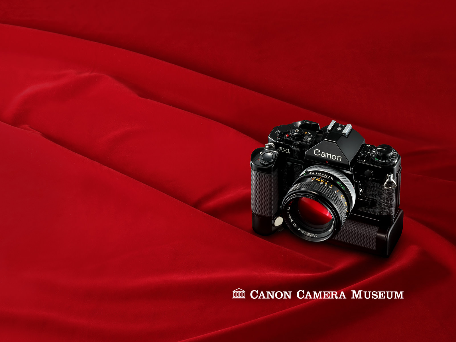 Red Camera Wallpapers