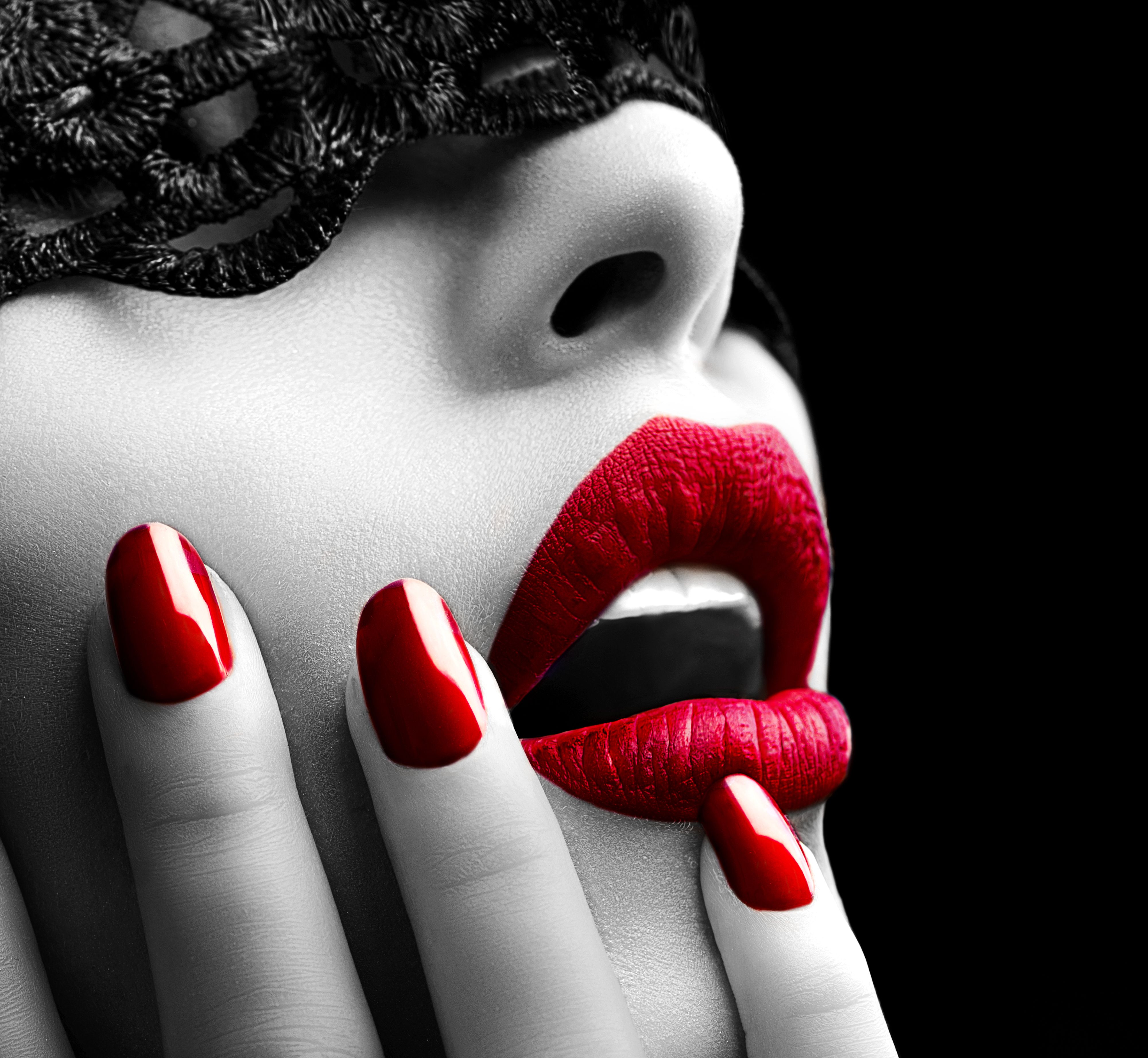 Red Lip Girl Wallpapers