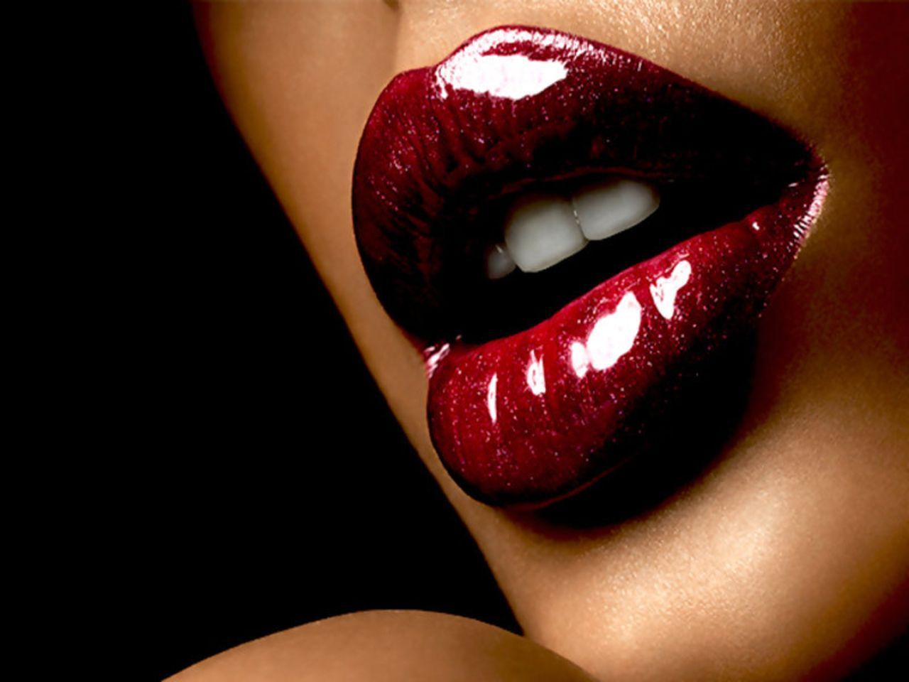 Red Lip Girl Wallpapers