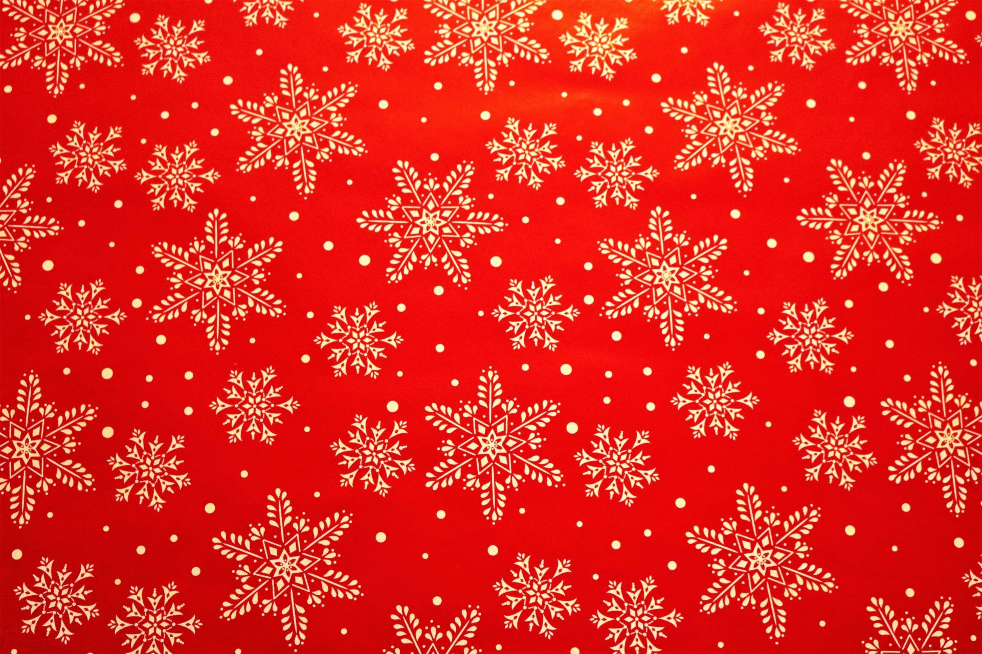 Red Snowflake Wallpapers