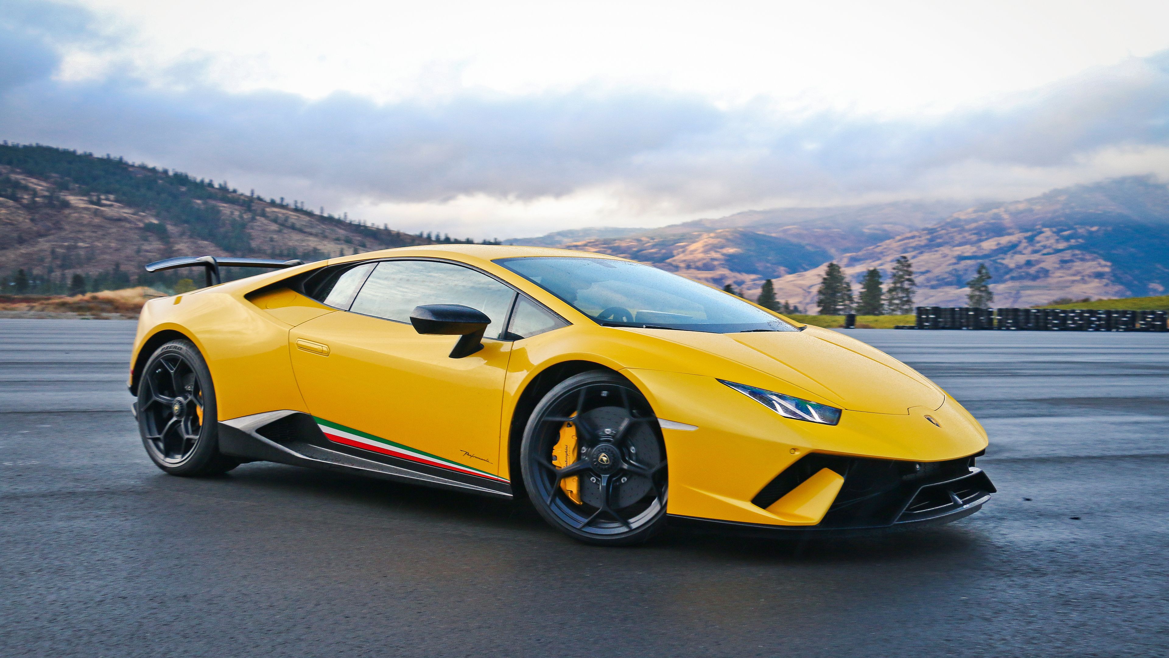 Yellow Lamborghini Wallpapers