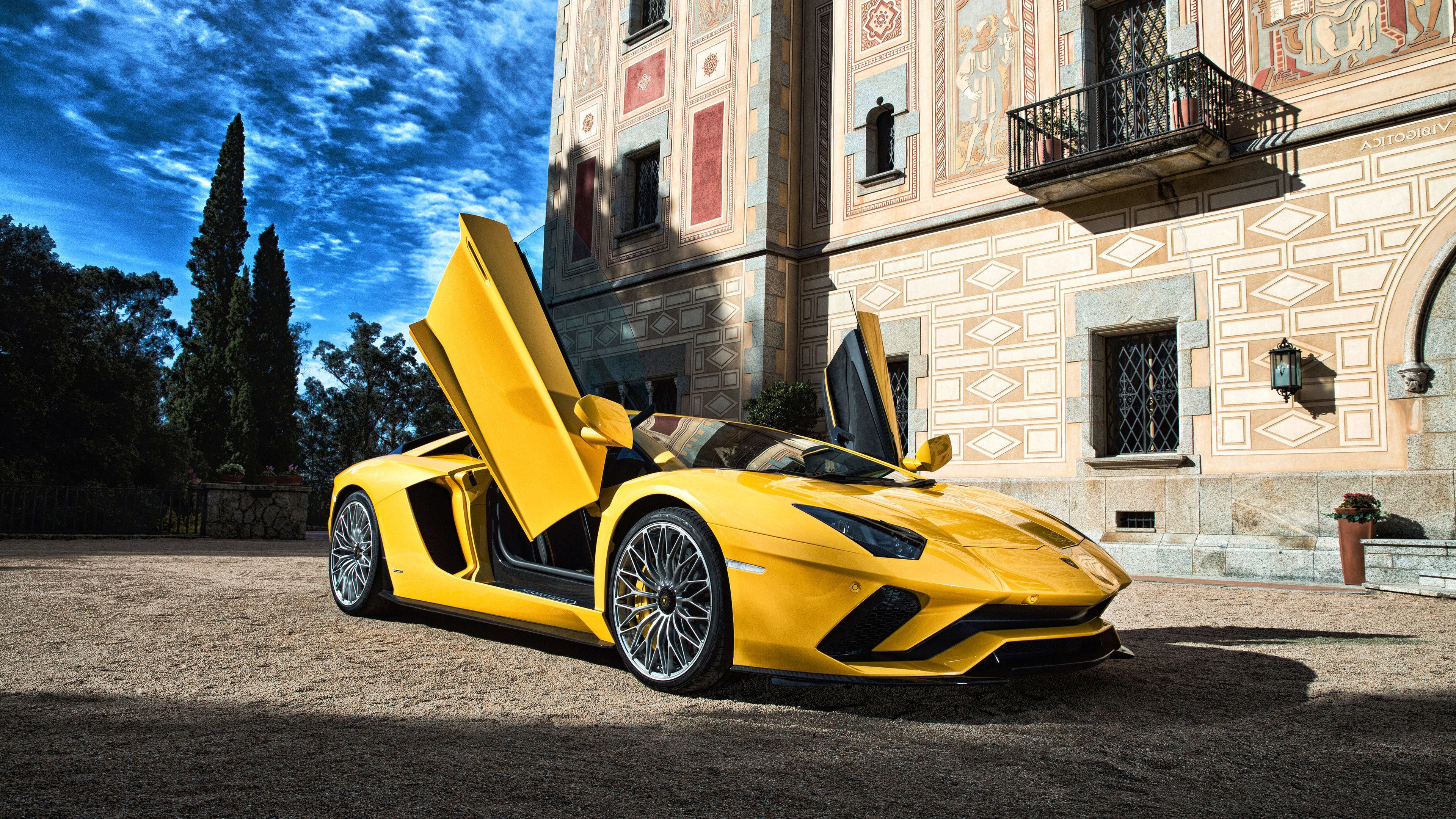 Yellow Lamborghini Aventador Wallpapers