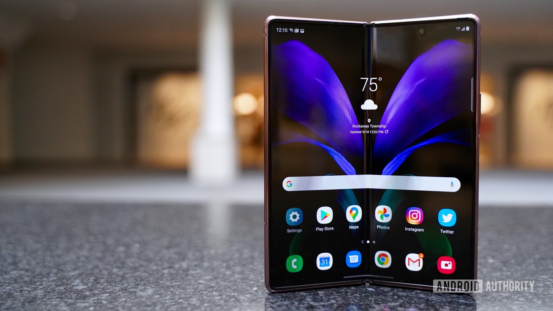 Samsung Galaxy Z Fold 2 Wallpapers