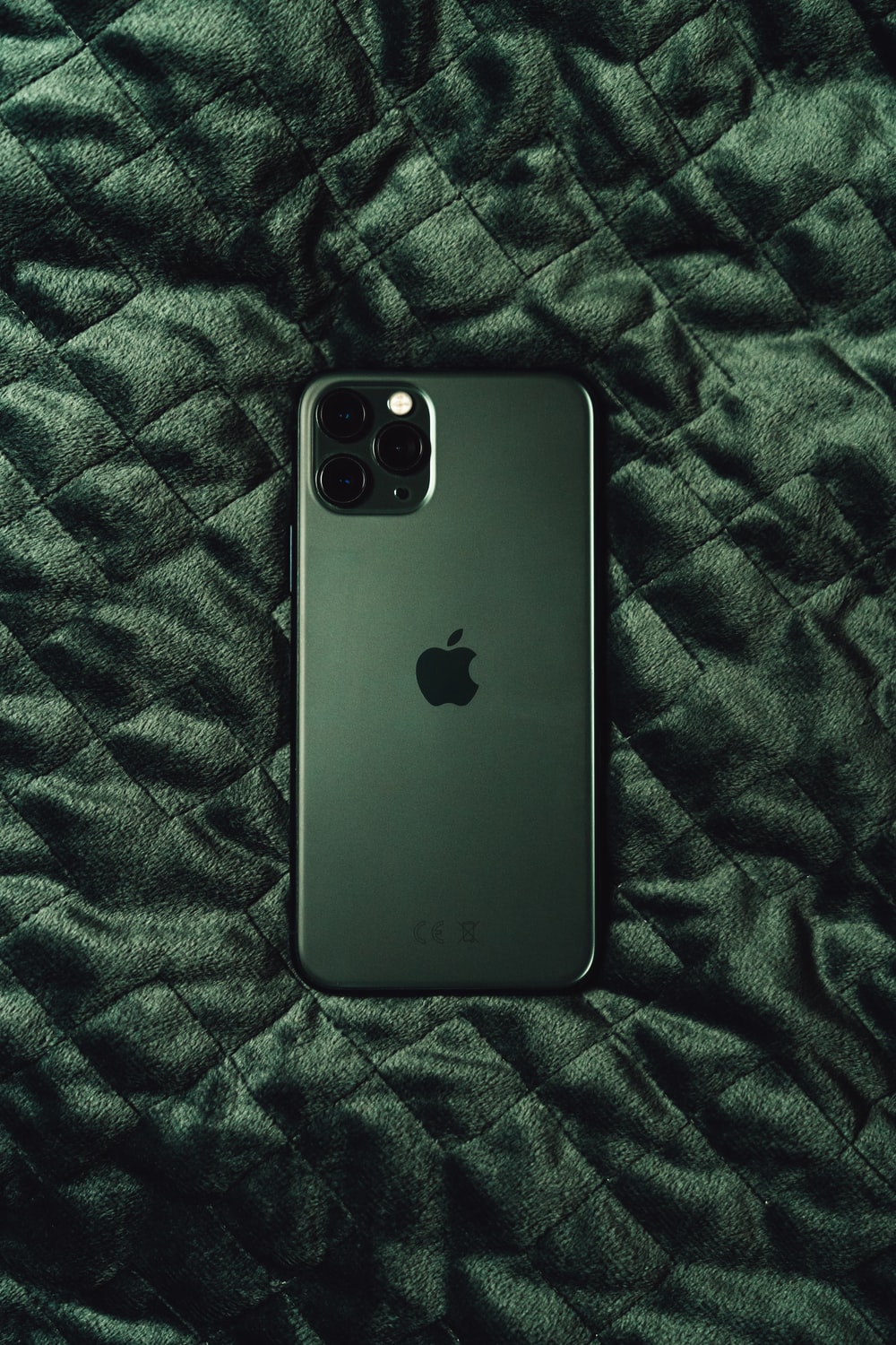 Iphone 11 Pro Dark Wallpapers