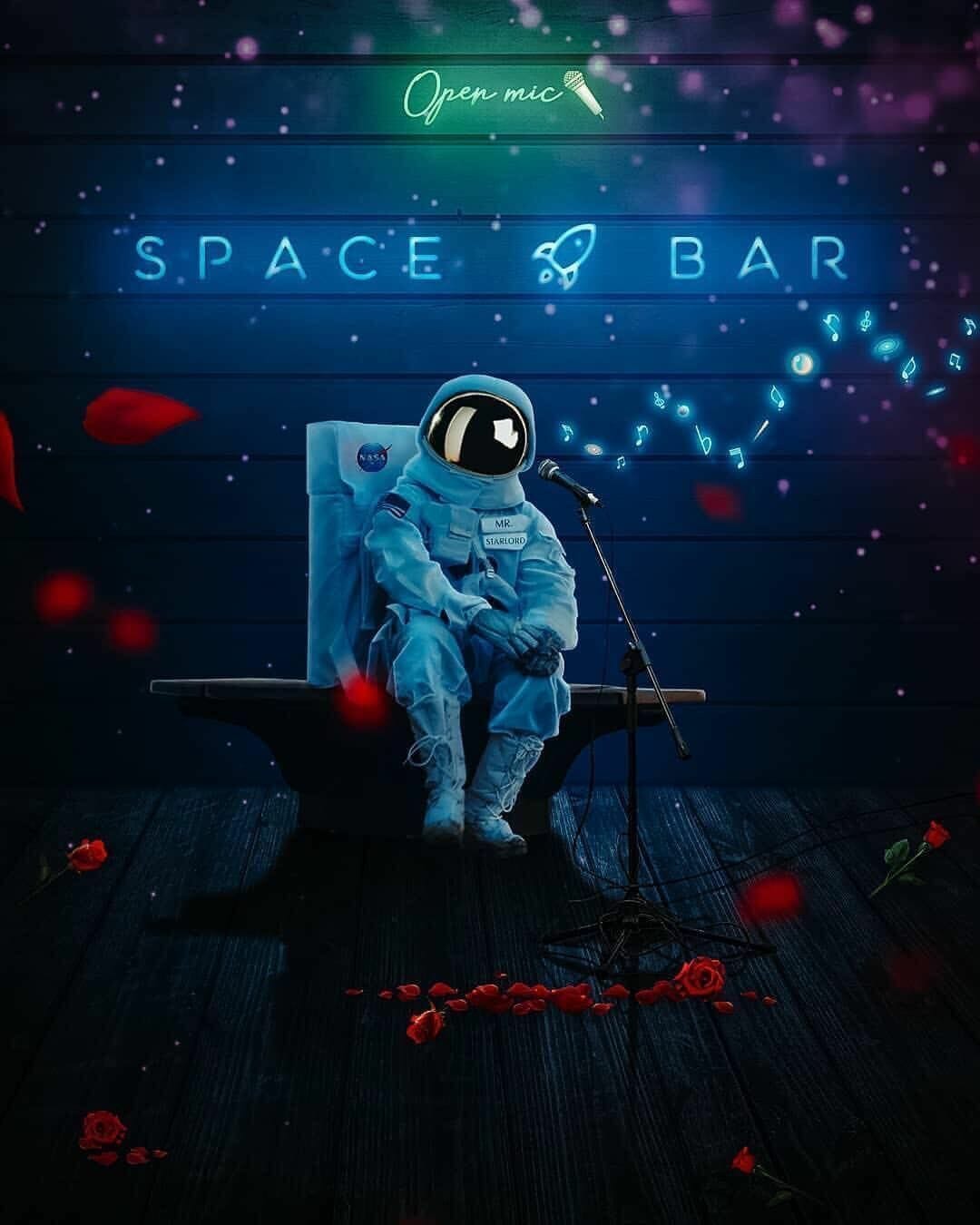 Abstract Astronaut Wallpapers