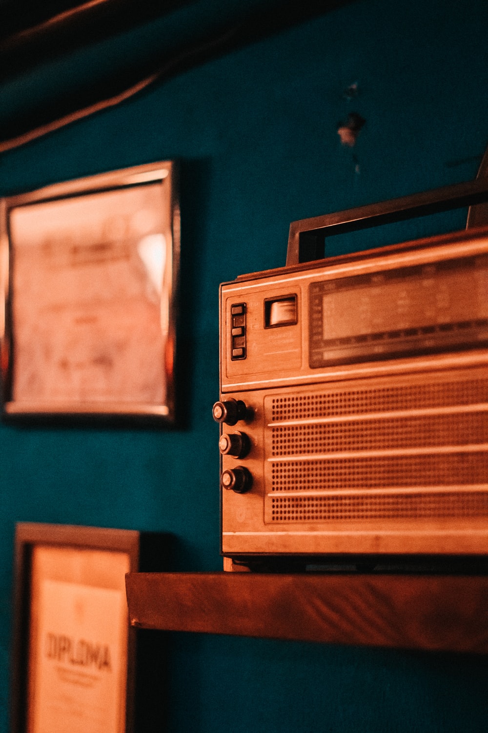 Aesthetic Vintage Radio Wallpapers