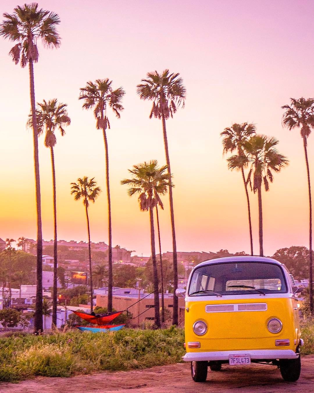 Aesthetic Volkswagen Bus Wallpapers