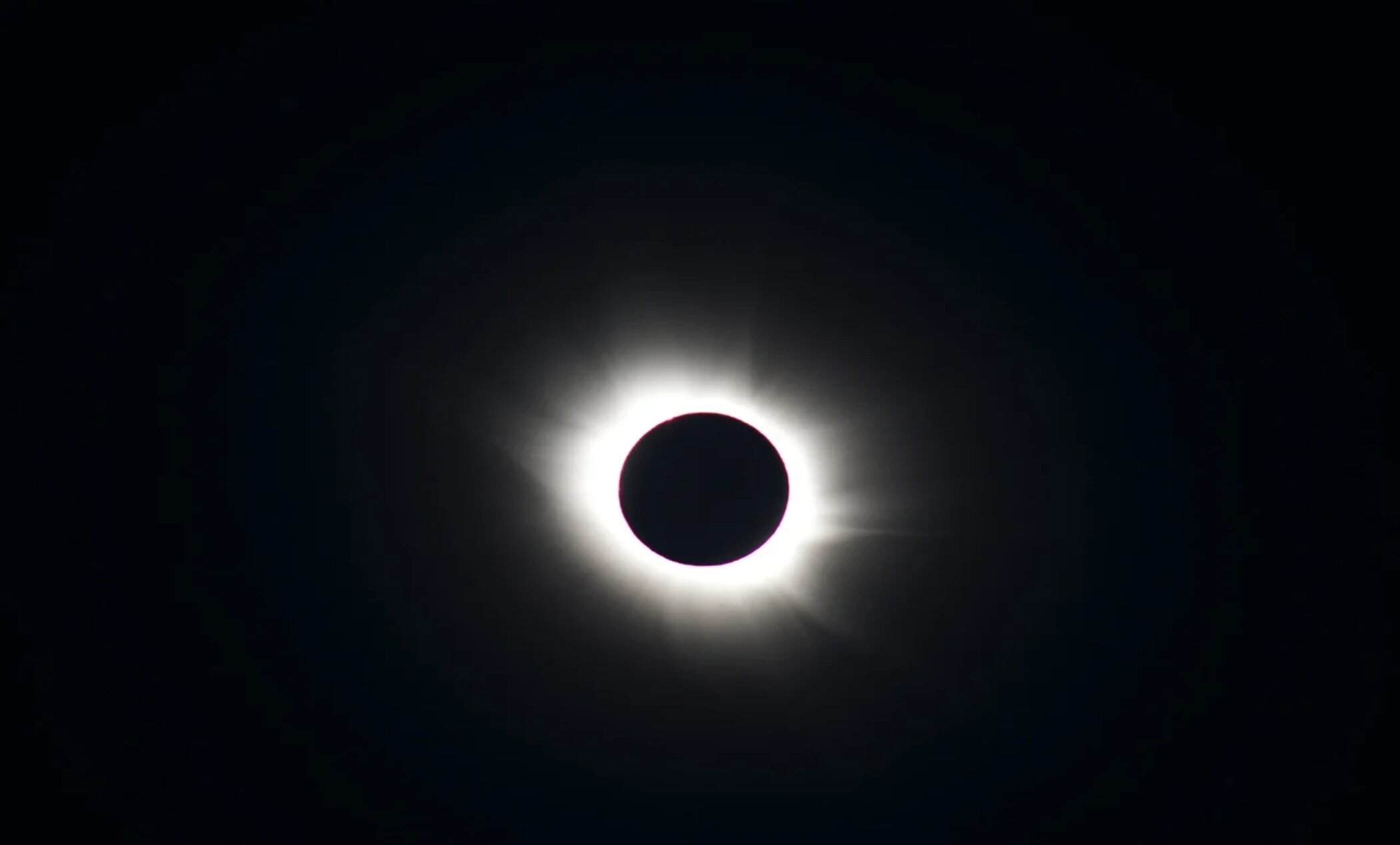 Solar Eclipse Monochrome Wallpapers