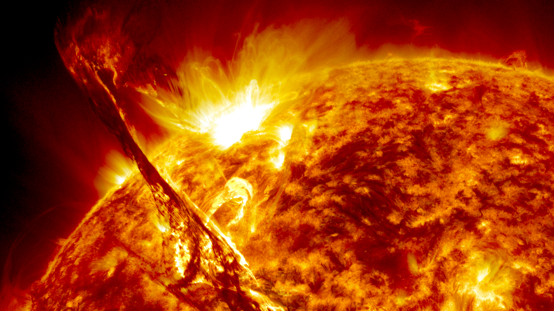 Solar Flare Wallpapers