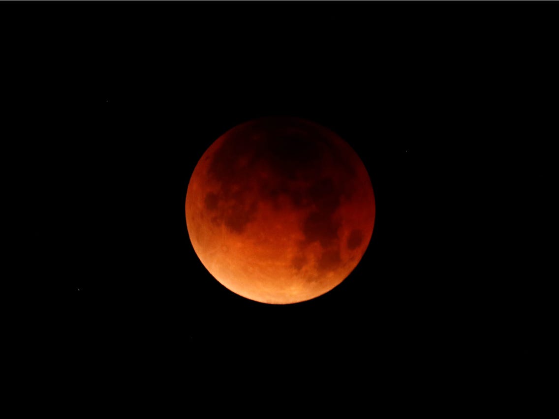 Super Blue Blood Moon Wallpapers