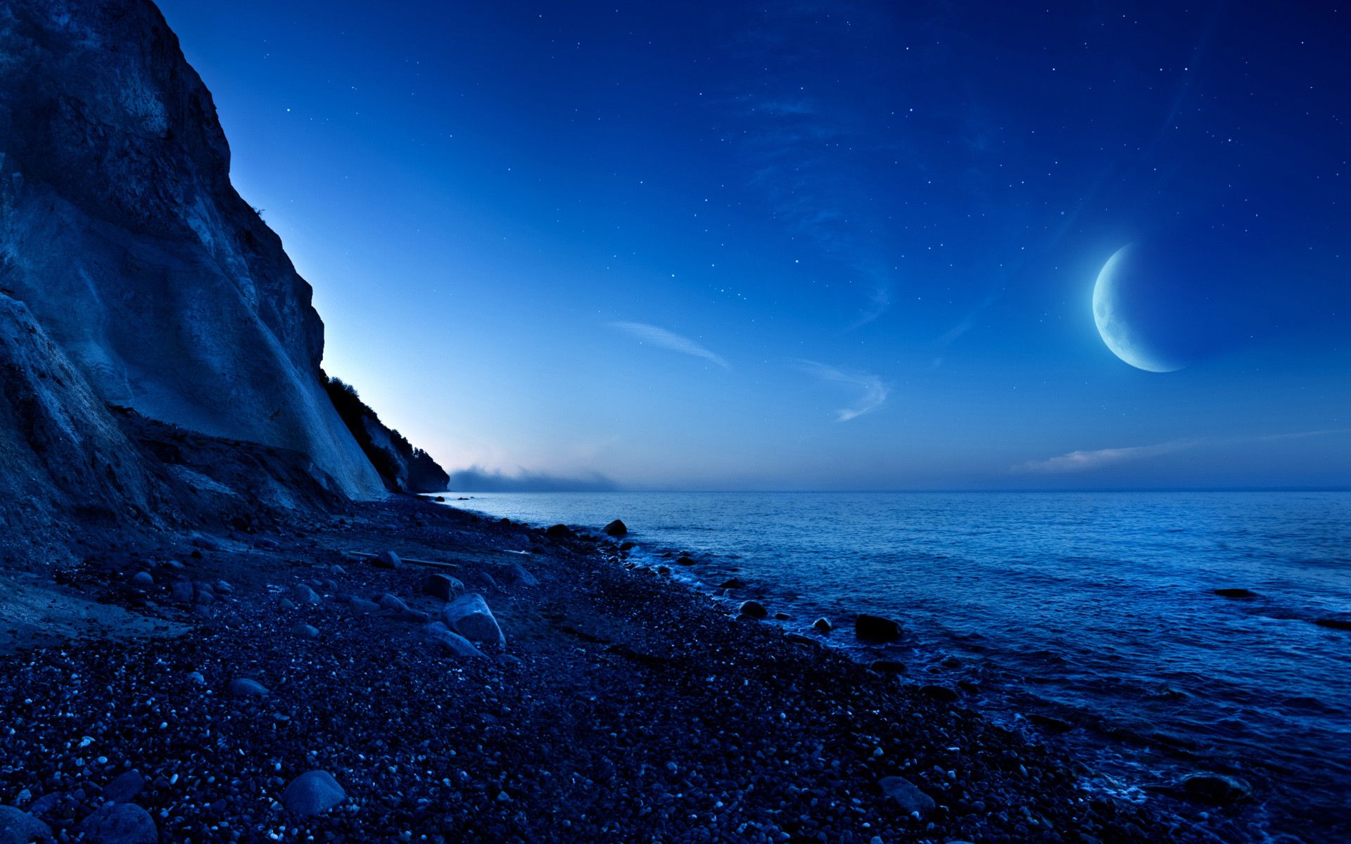 Catching The Moon In Ocean Wallpapers