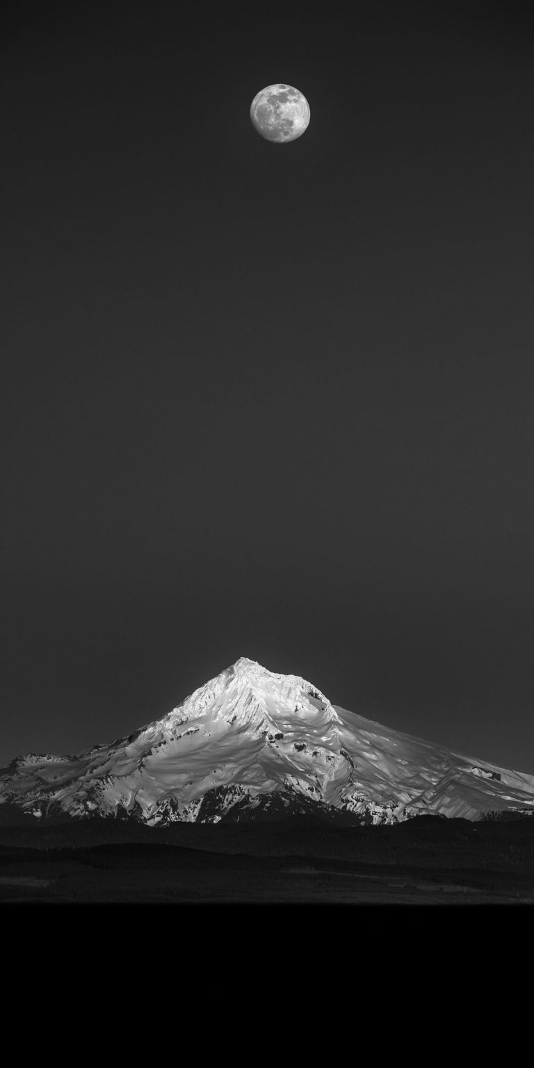 Mountains Amoled 4K Wallpapers