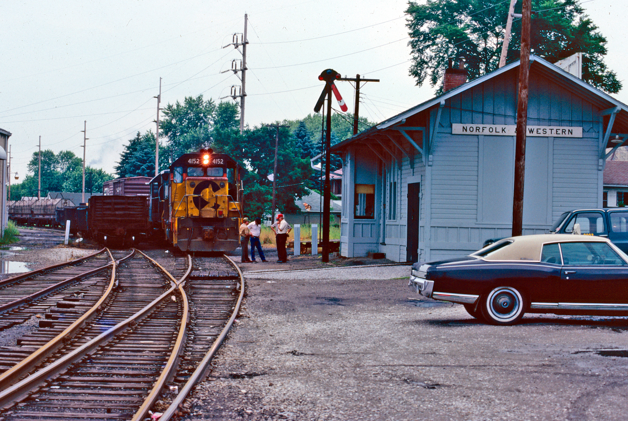 Native American Train Chasing Art Wallpapers