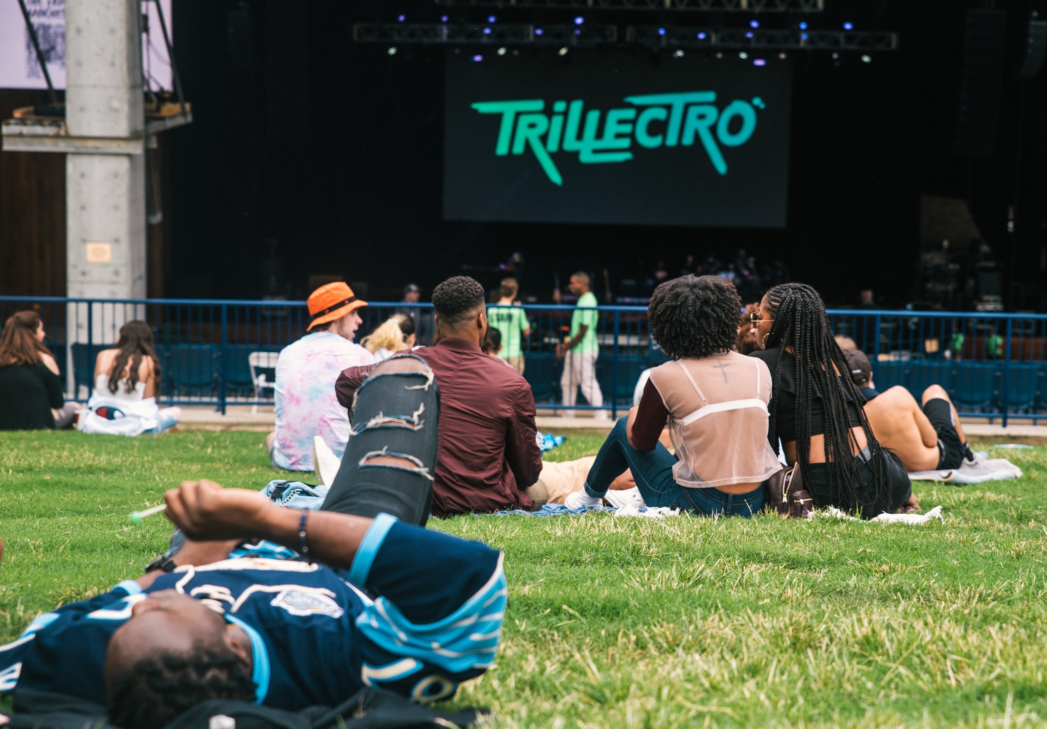 Trillectro Wallpapers