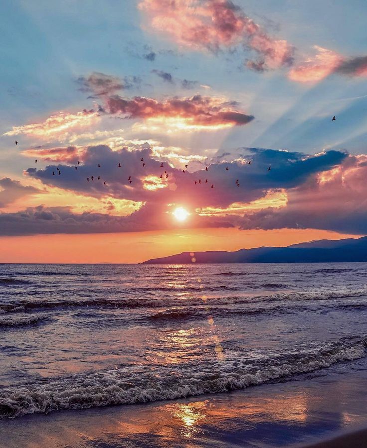 Watching Artistic Sunset Clouds Wallpapers