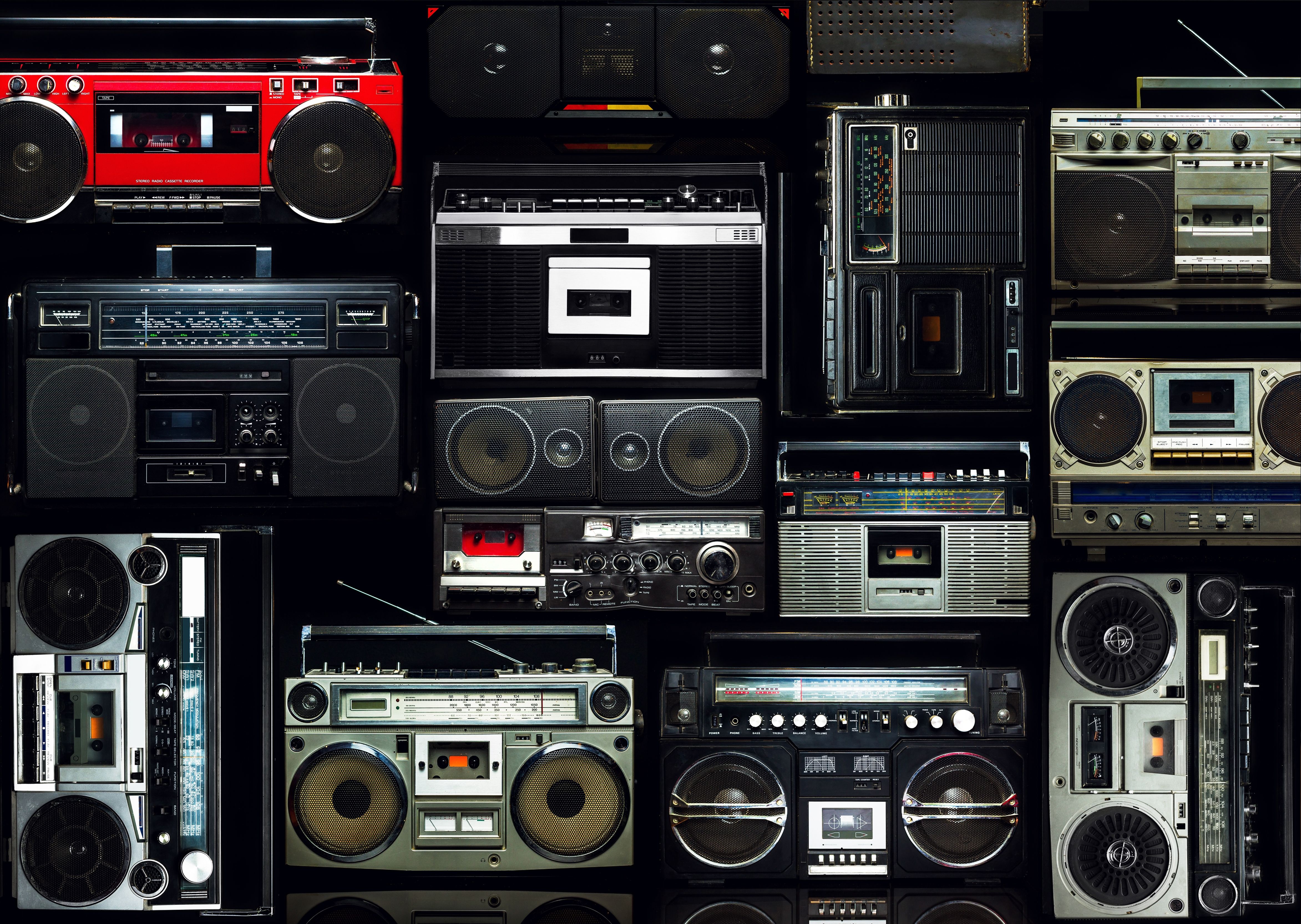 Colorful Minimal Boombox Wallpapers