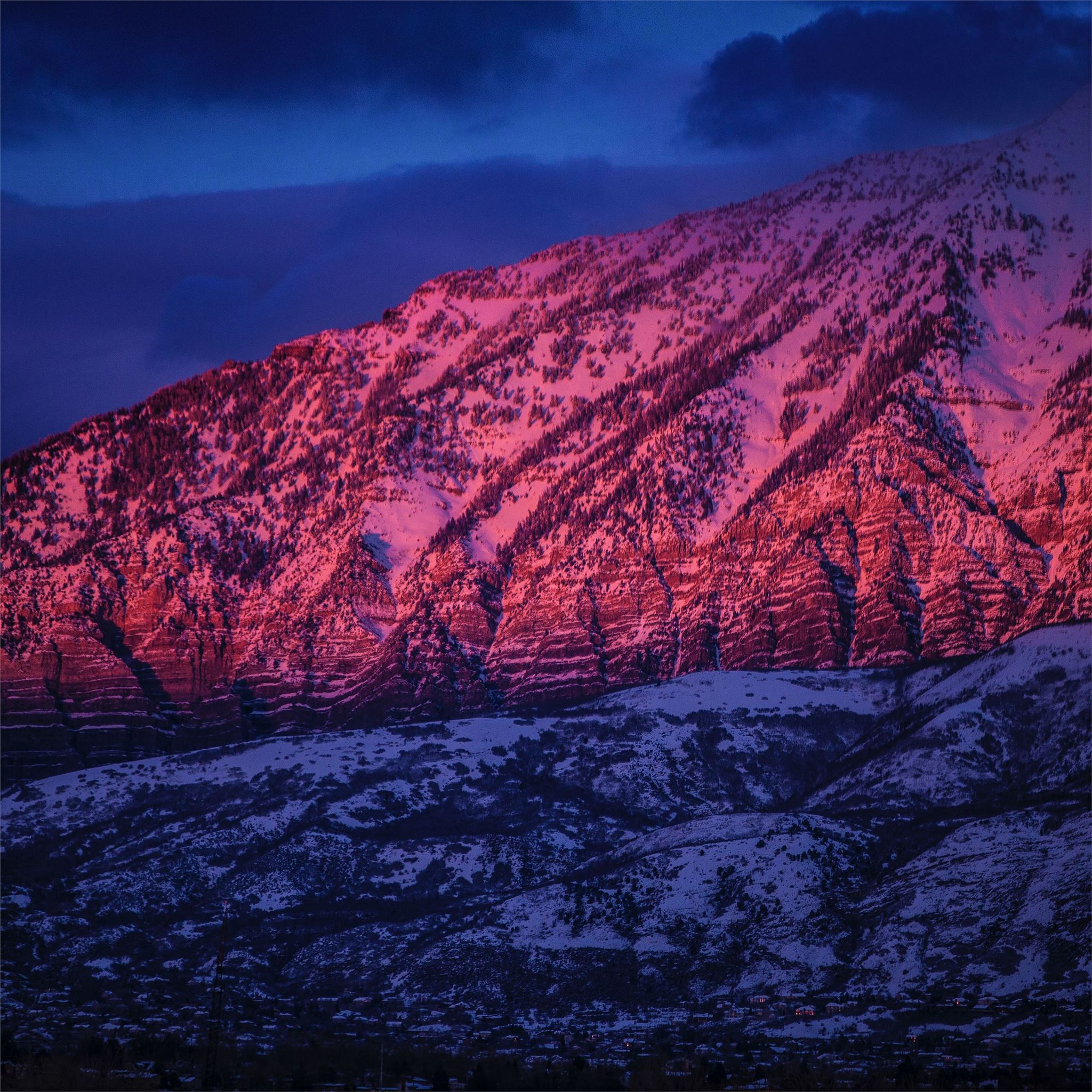 Cool Red Mountains 4K Wallpapers