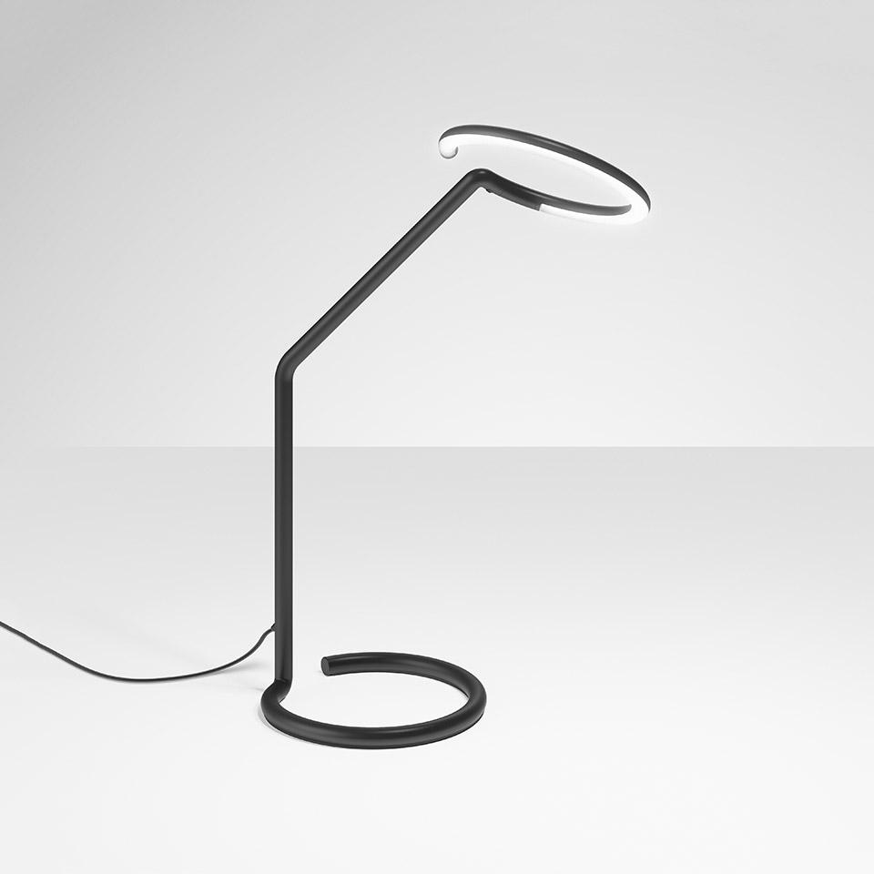 Desk Lamp Minimal Wallpapers