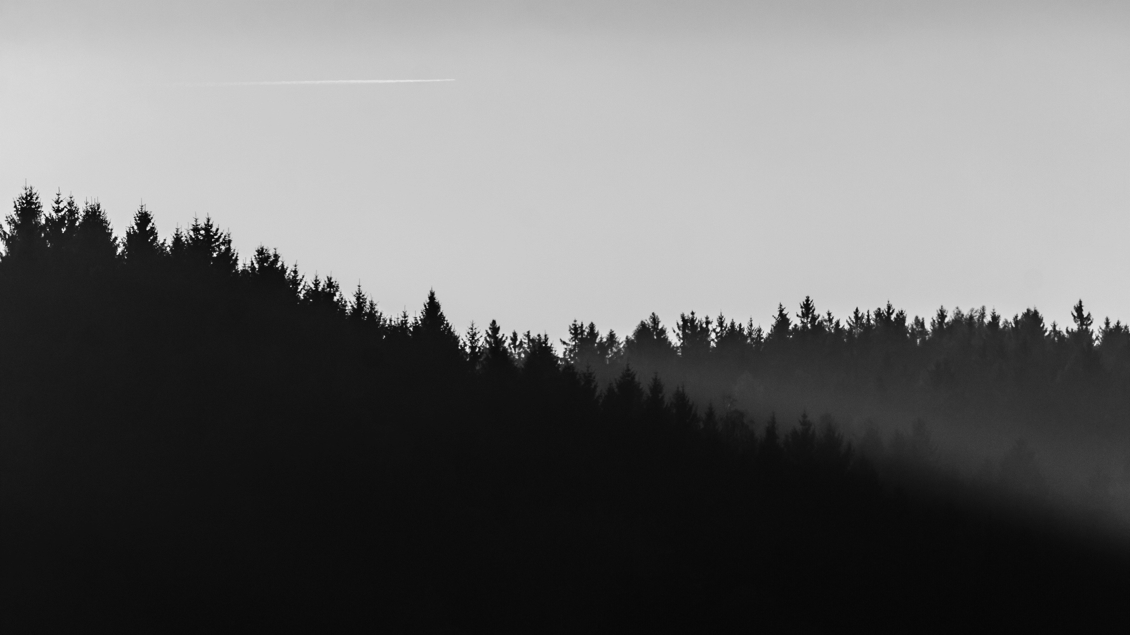 Minimal Desktop 4K Wallpapers