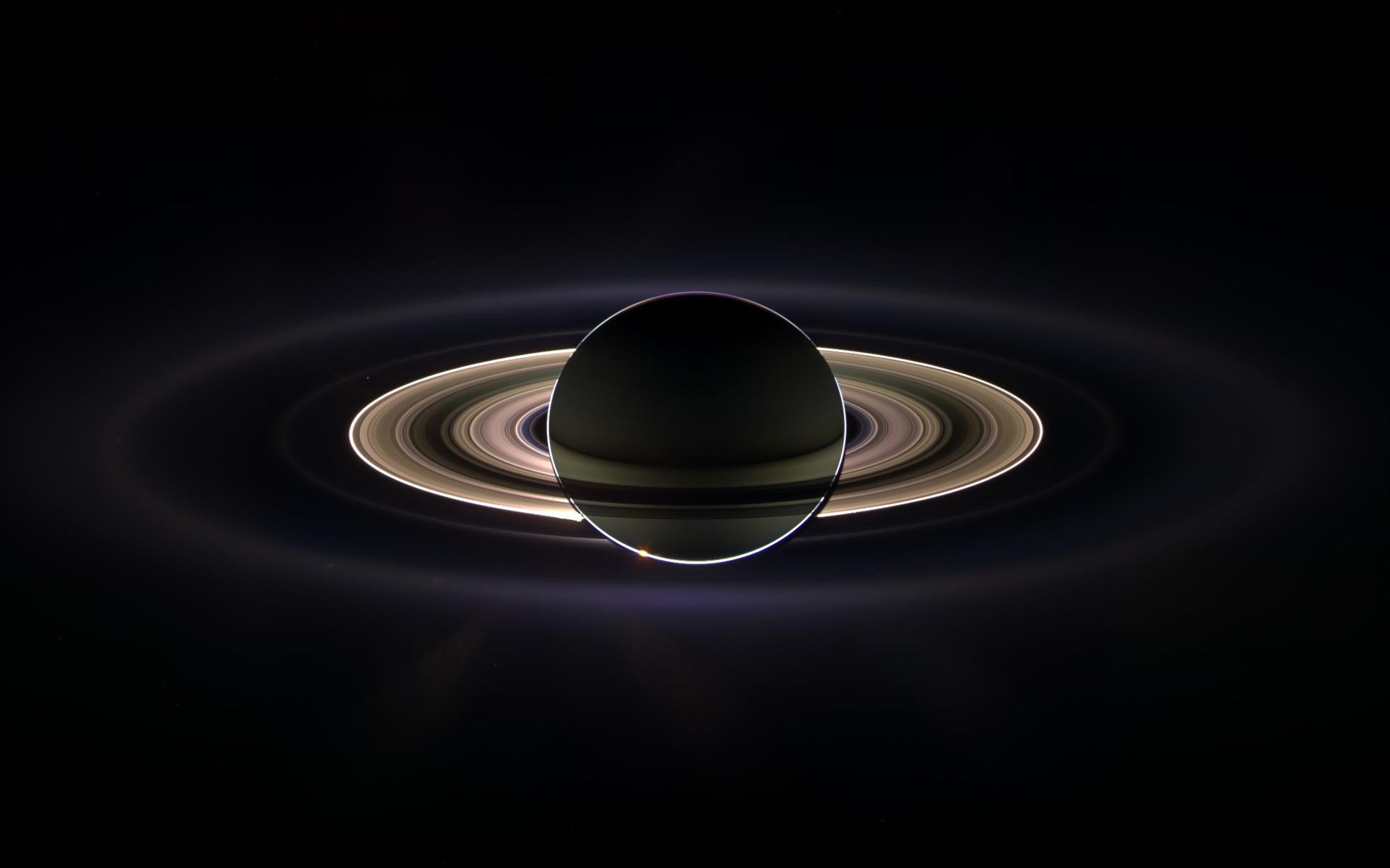 Saturn 10K Art Wallpapers