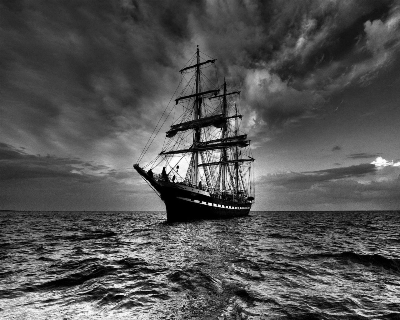 Ship Monochrome Wallpapers