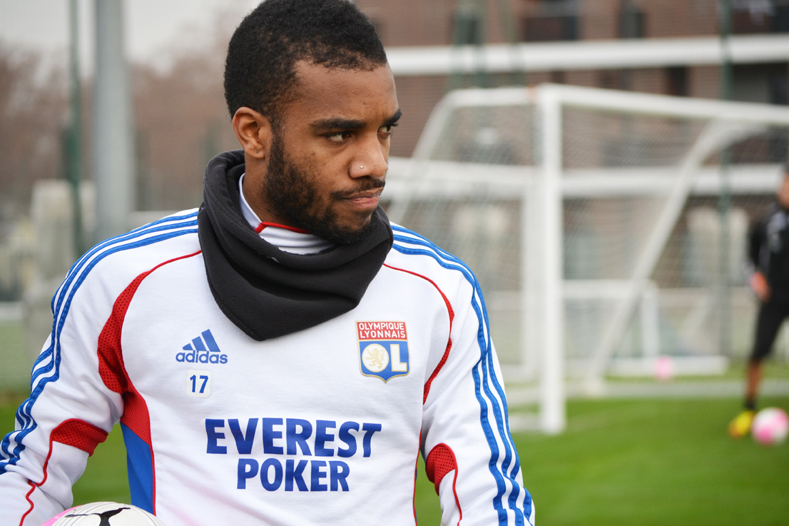 Alexandre Lacazette Wallpapers