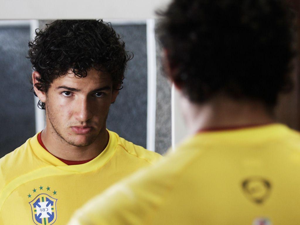 Alexandre Pato Brazil Wallpapers