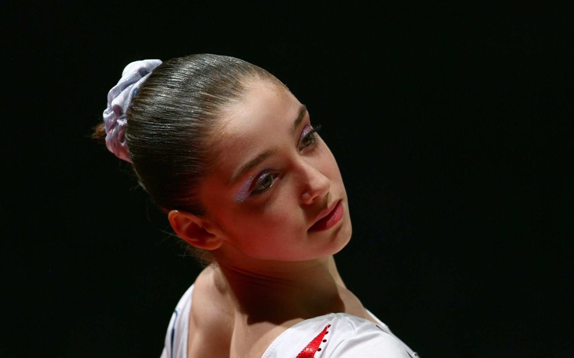 Aliya Mustafina Wallpapers