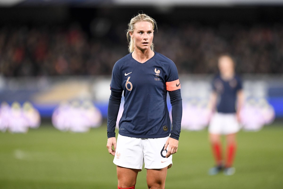 Amandine Henry Wallpapers