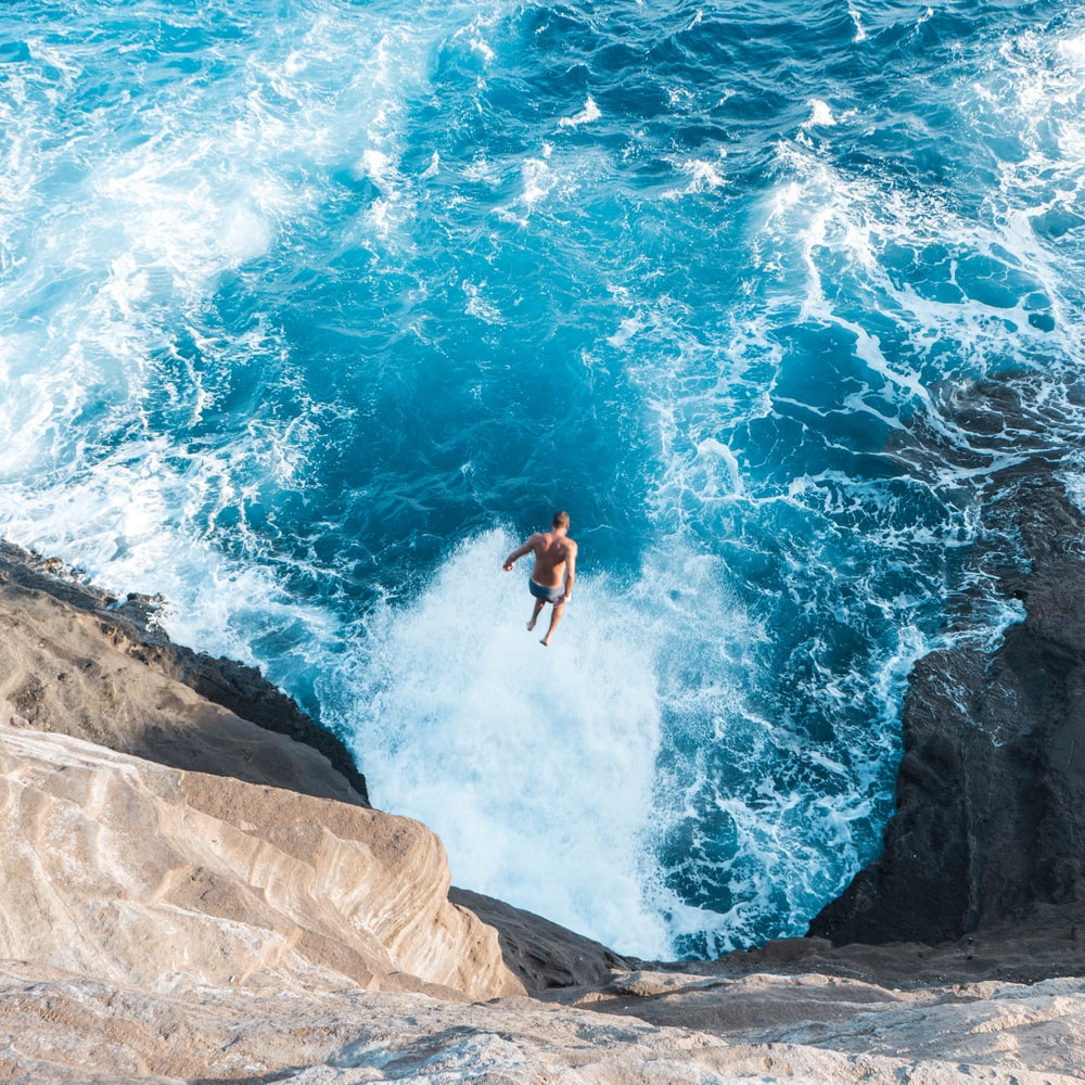 Cliff Diving Wallpapers