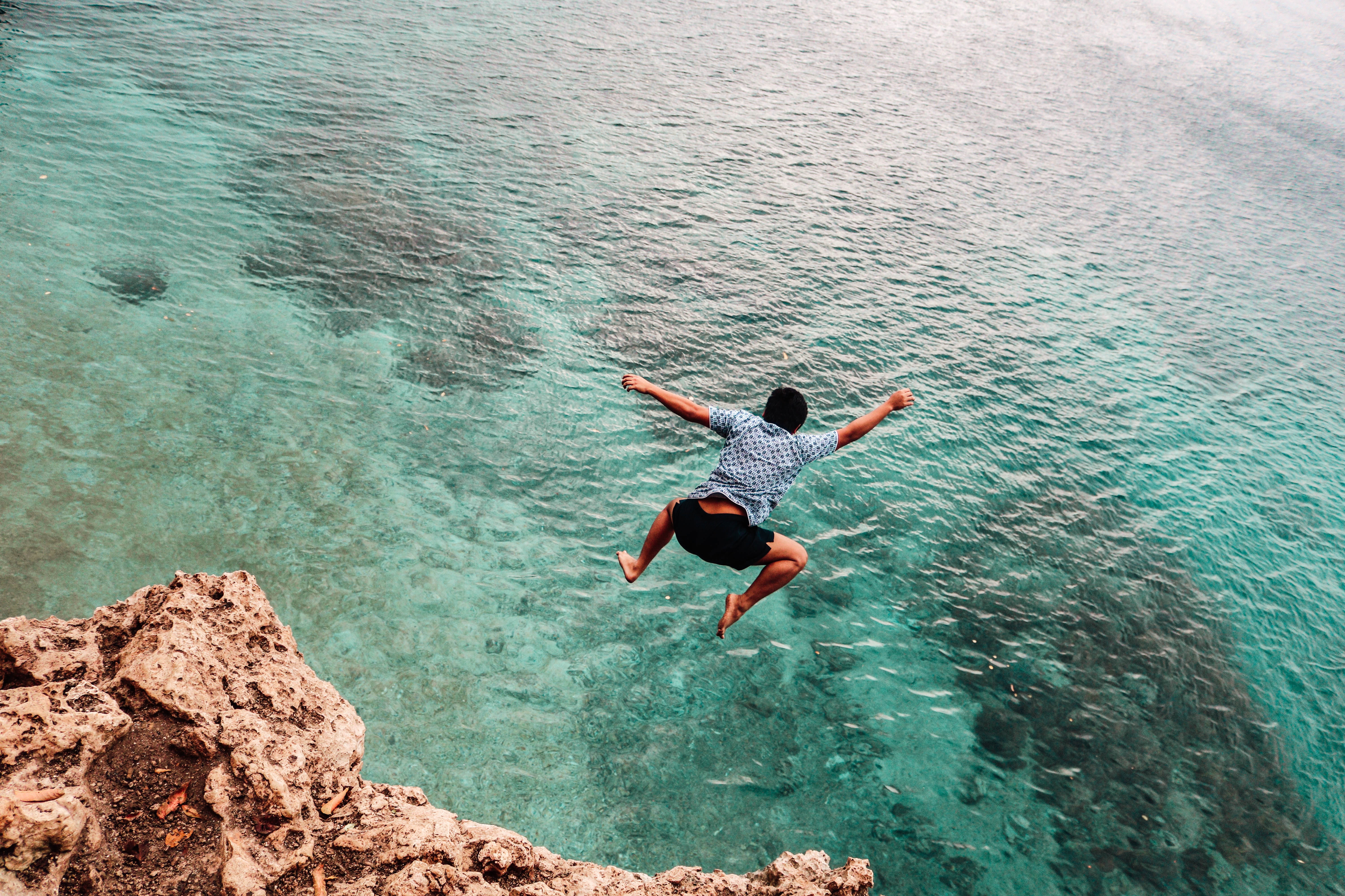 Cliff Diving Wallpapers