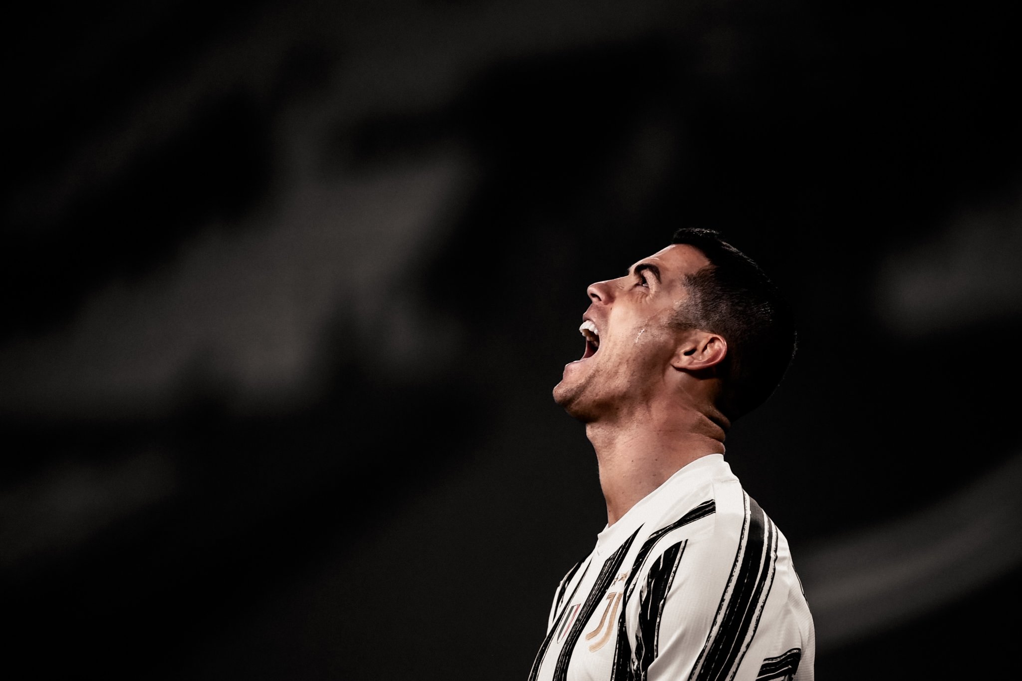 Cristiano Ronaldo Black Wallpapers