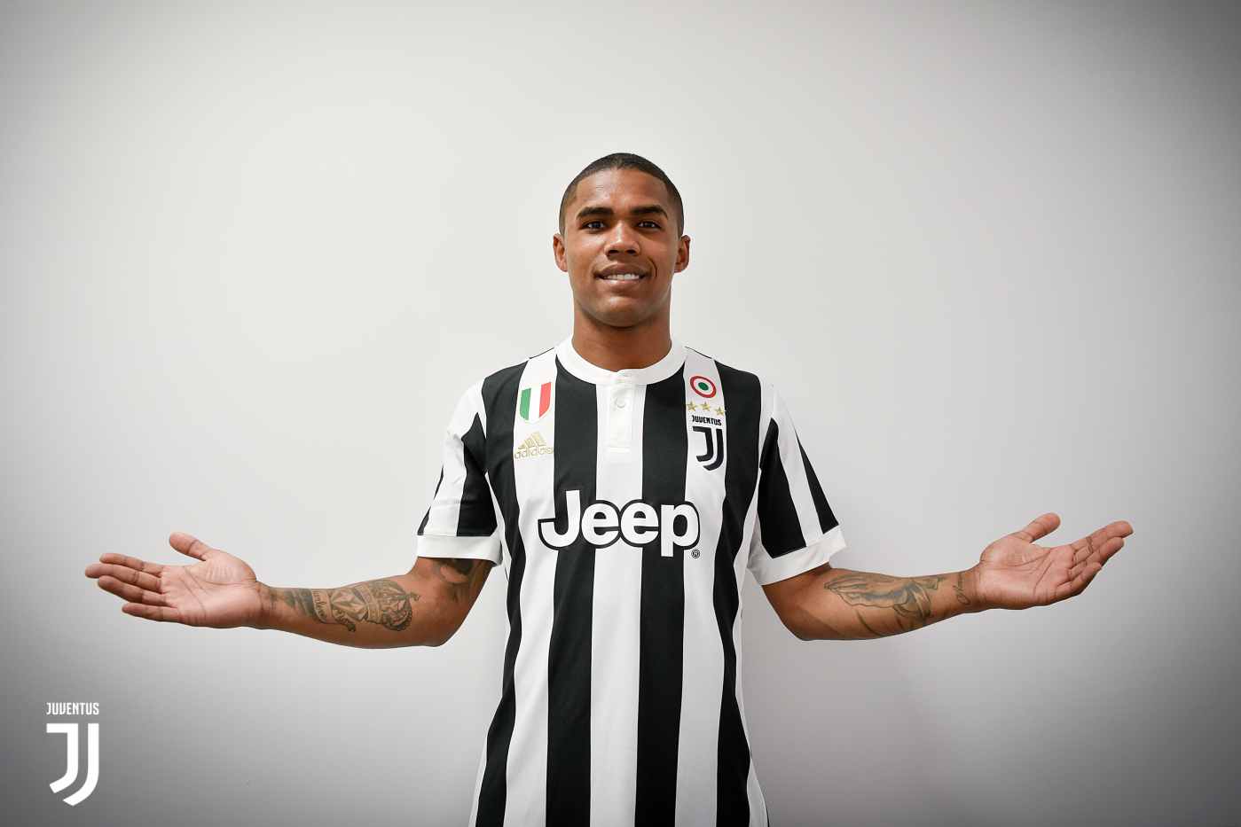 Douglas Costa Juventus Wallpapers