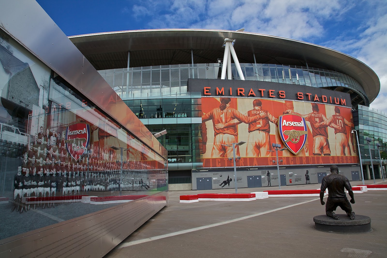 Emirates Stadium Wallpapers