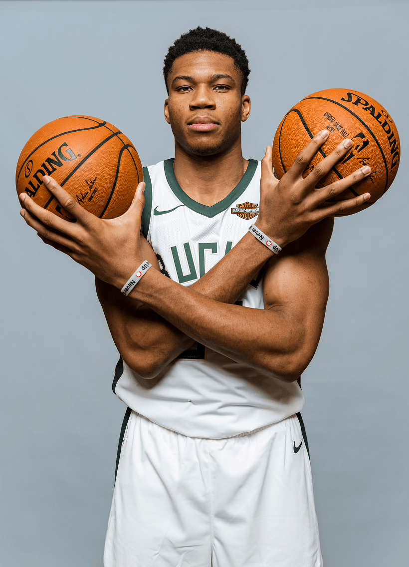 Giannis Antetokounmpo Wallpapers