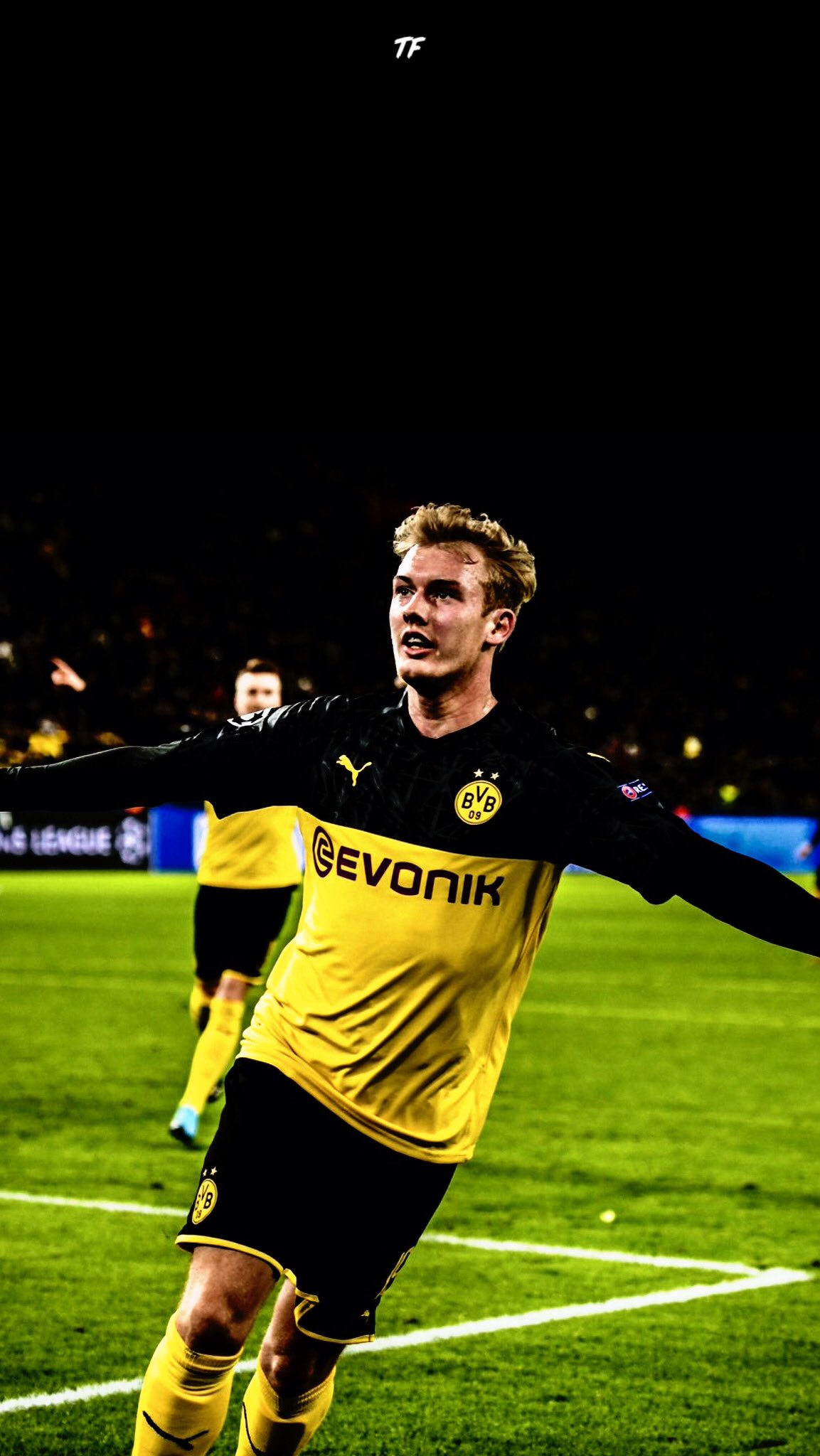 Julian Brandt Wallpapers