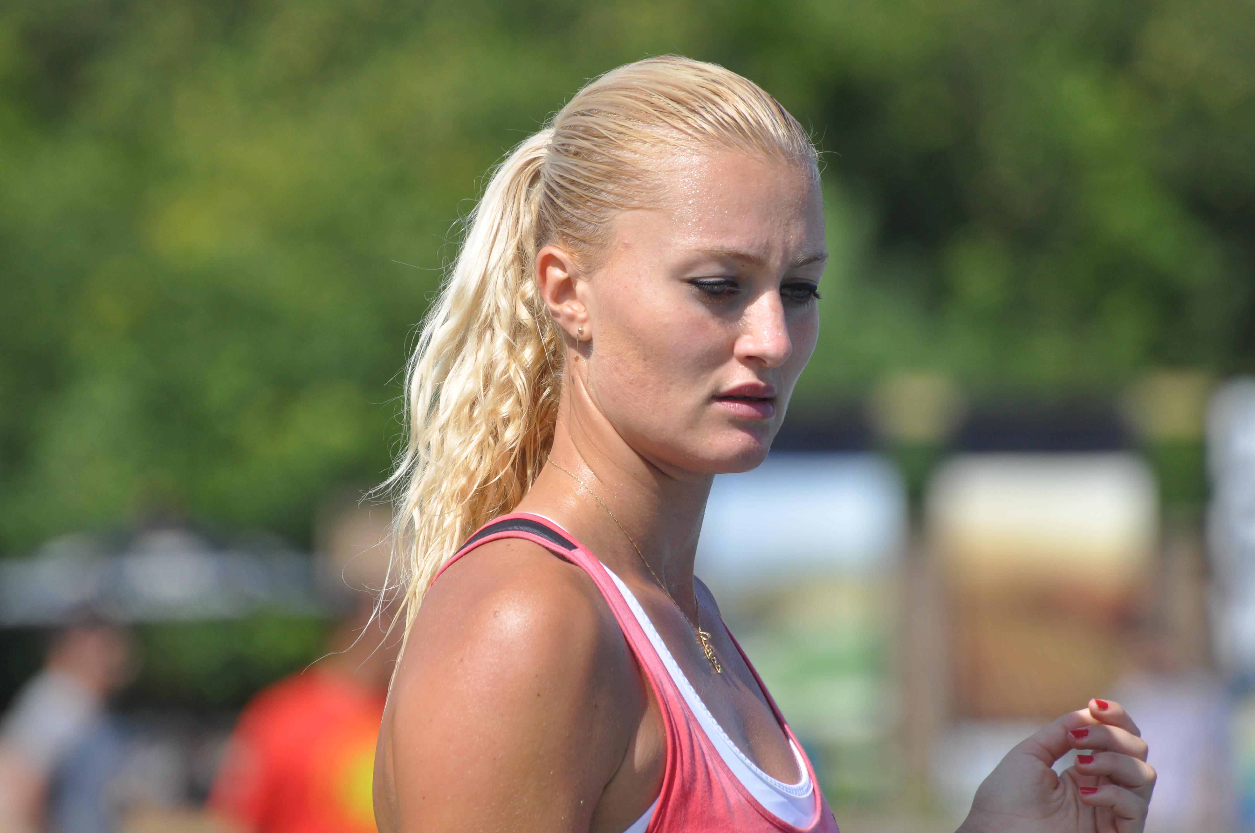 Kristina Mladenovic Wallpapers