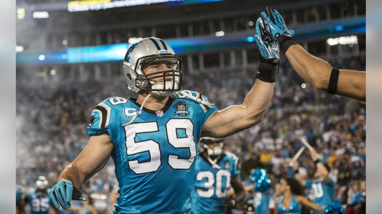 Luke Kuechly Wallpapers